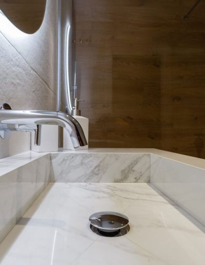 Proyecto interiorismo cliente Manuel lavabo mármol