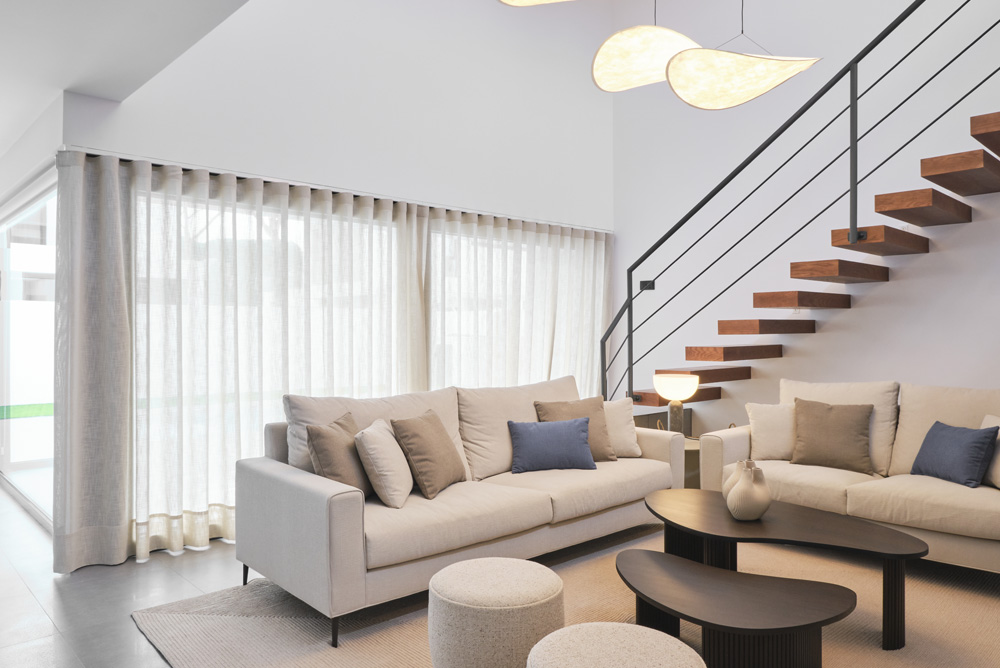 Proyecto de interiorismo residencial Vivienda Bahía Cádiz salón plano lateral Proyecto de interiorismo residencial Vivienda Bahía Cádiz salón plano lateral