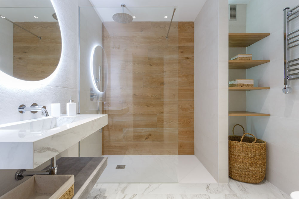 Proyecto de interiorismo Vivienda Larga cuarto de baño plano general Proyecto de interiorismo Vivienda Larga cuarto de baño plano general